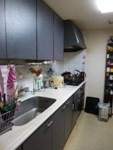 Ｉ型＋αの配置で収納スペースとムダの無い動線を確保